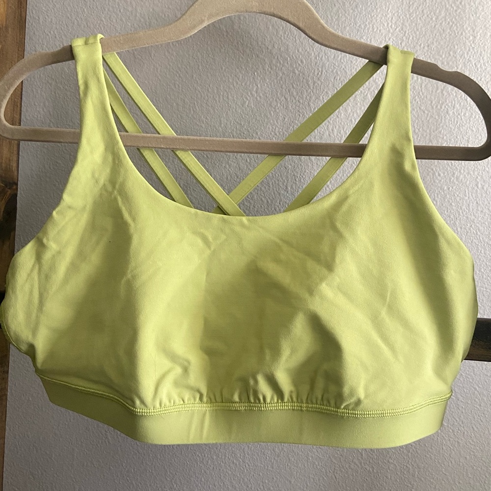 💚Lululemon Energy Bra C/D Cup Size 14💚